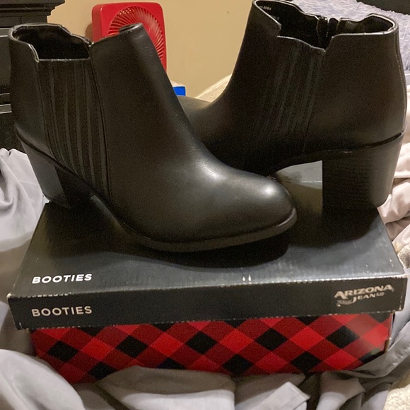 Arizona Jean Company Shoes - Arizona Jeans Co. Black Boots